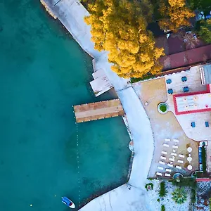 Club Aquarium & Hotel